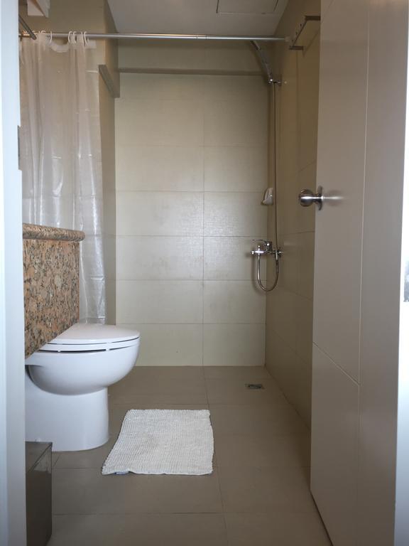 5880 Enriquez Residences Manilla Kamer foto