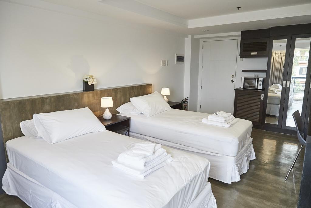 5880 Enriquez Residences Manilla Buitenkant foto